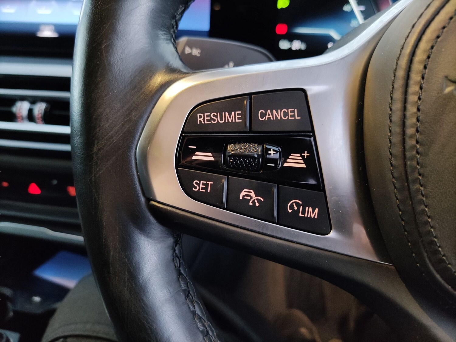 Used BMW i4 2023 for sale - 77962907: Photo 24