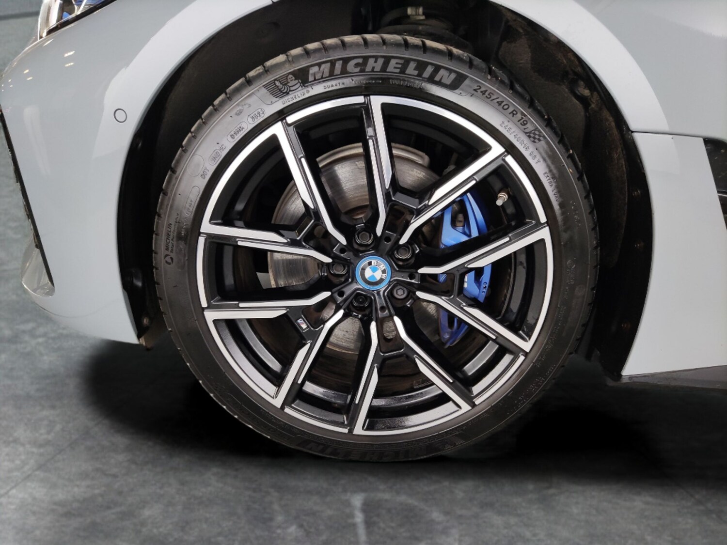 Used BMW i4 2023 for sale - 77962907: Photo 27