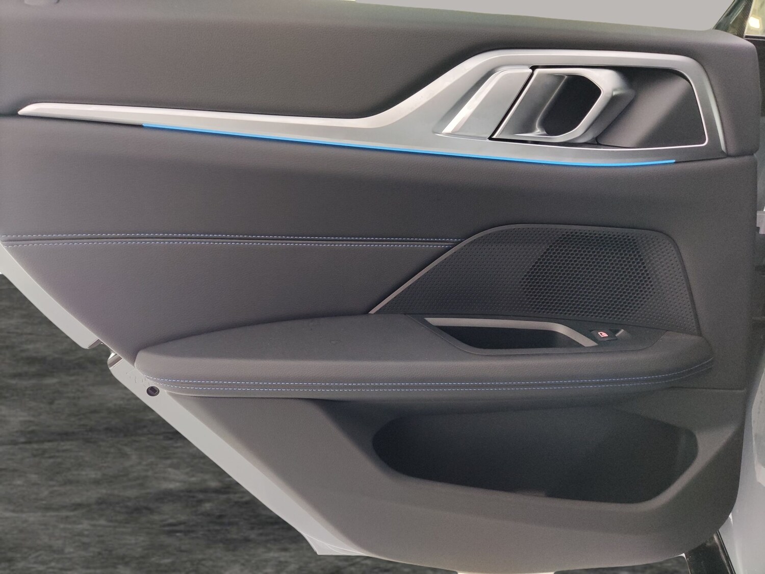 Used BMW i4 2023 for sale - 77962907: Photo 32