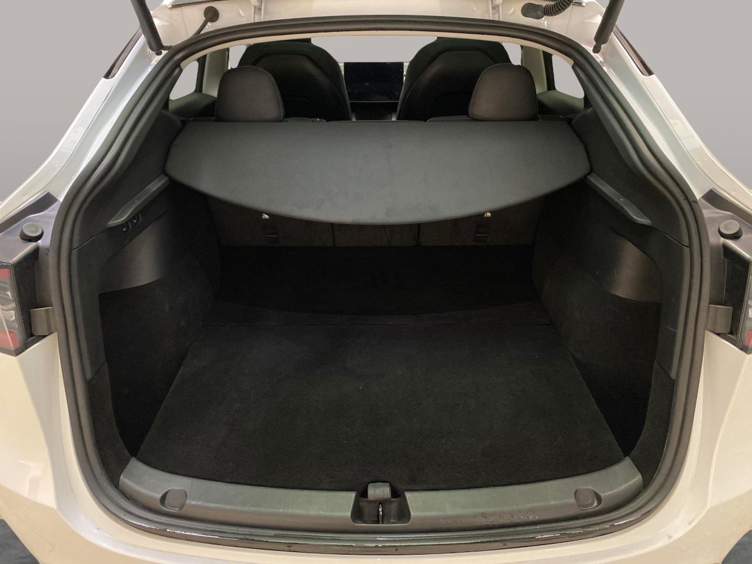 Used Tesla Model Y 2023 for sale - 78000932: Photo 34