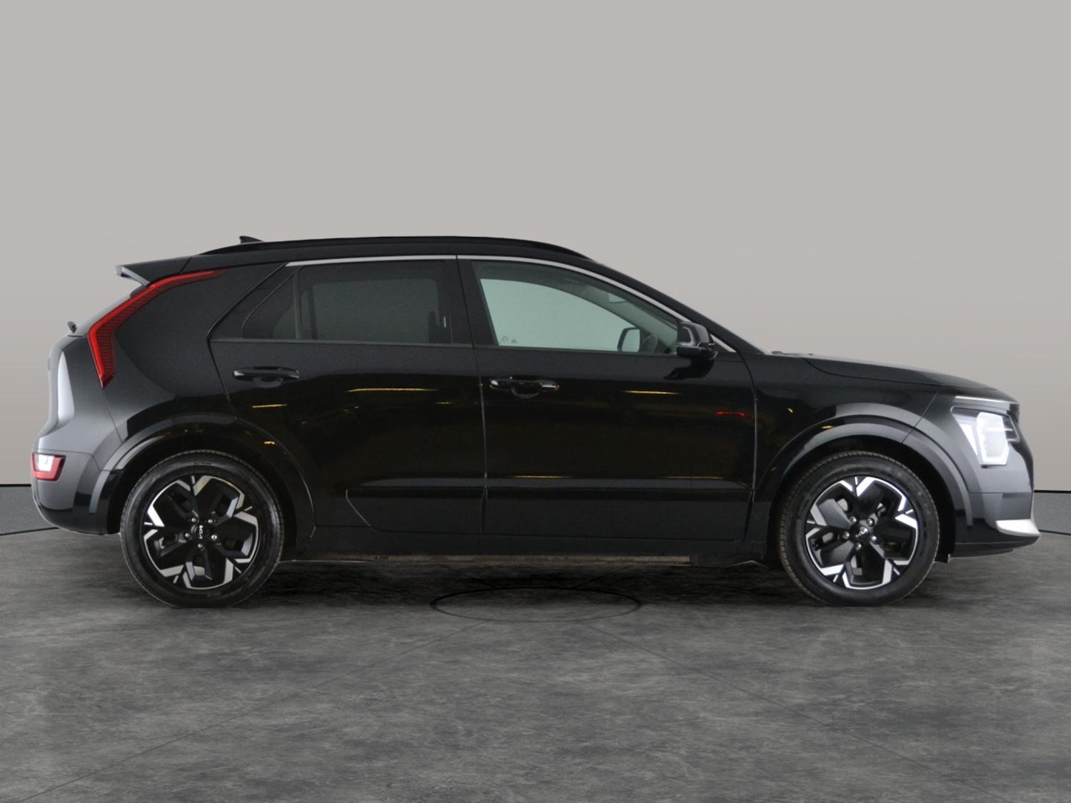 Used Kia Niro 2023 for sale - 77208087: Photo 11