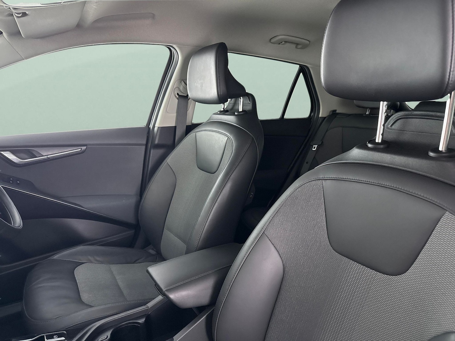 Used Kia Niro 2023 for sale - 77208087: Photo 14