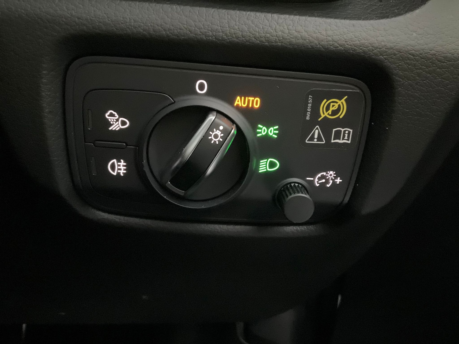 Used Audi A3 2018 for sale - 76353530: Photo 24