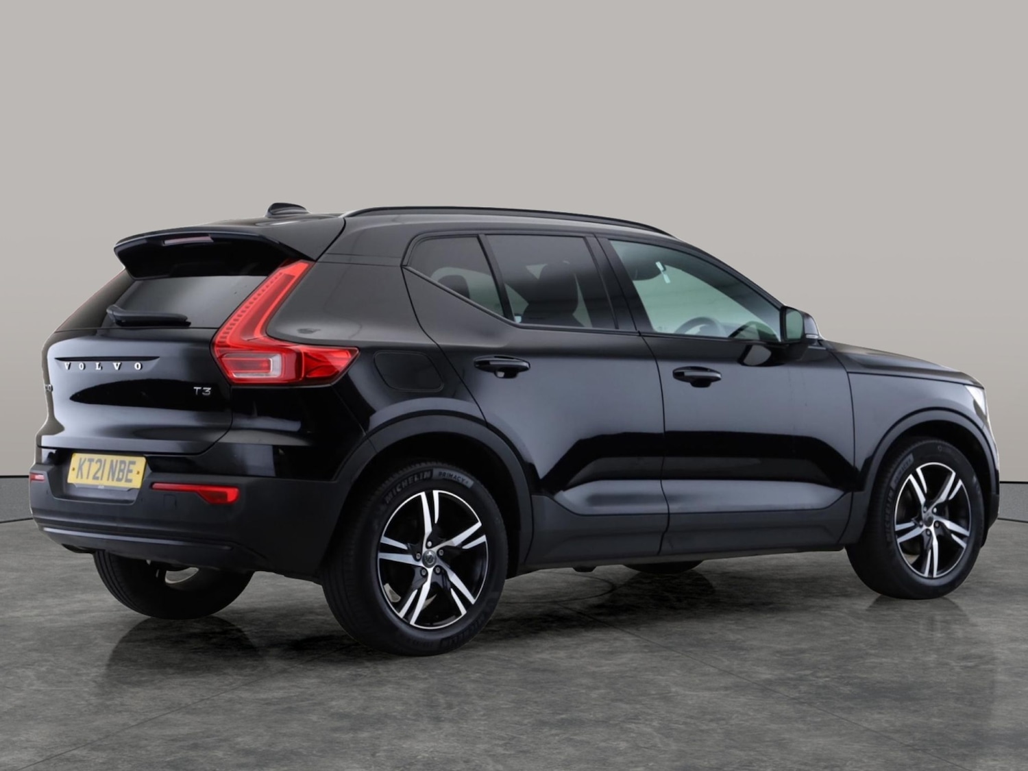 Used Volvo XC40 2021 for sale - 76663573: Photo 6