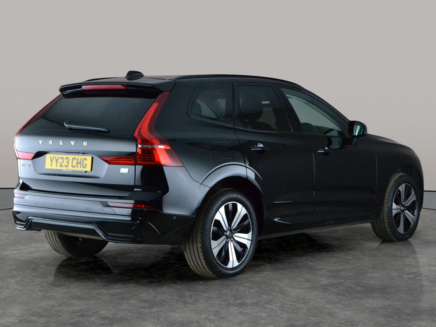 Used Volvo XC60 2023 for sale - 78159704: Photo 11