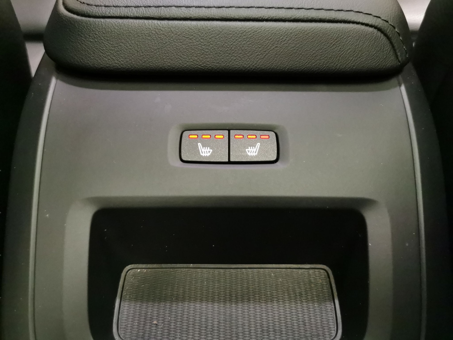 Used Volvo XC60 2023 for sale - 78159704: Photo 16