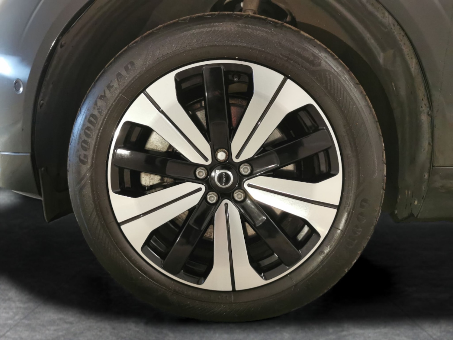 Used Volvo XC60 2023 for sale - 78159704: Photo 23