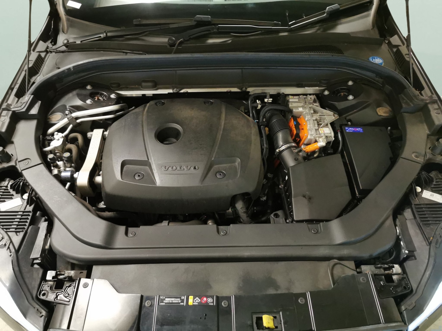 Used Volvo XC60 2023 for sale - 78159704: Photo 33