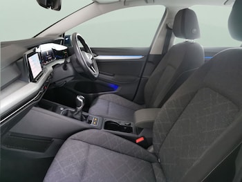 Used Volkswagen Golf 2020 for sale - 78103935: Photo