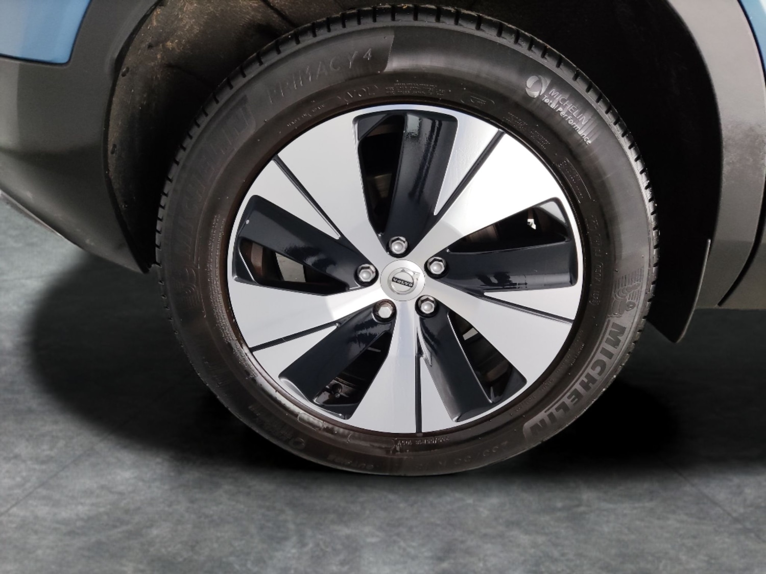 Used Volvo XC40 2023 for sale - 78207327: Photo 27