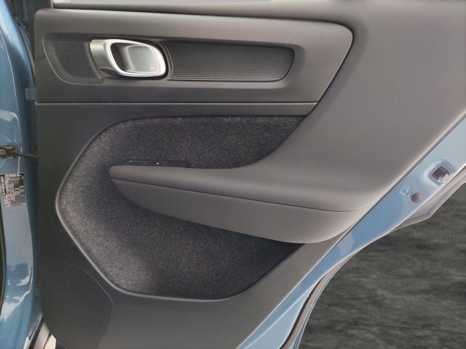 Used Volvo XC40 2023 for sale - 78207327: Photo 31