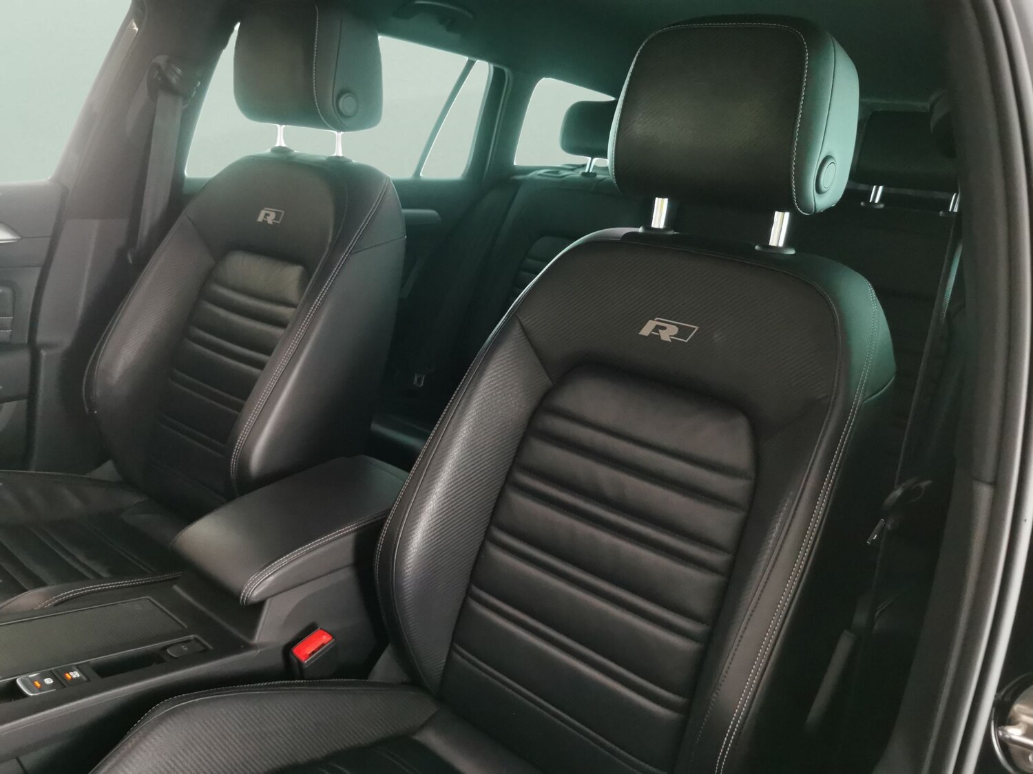 Used Volkswagen Passat 2021 for sale - 77984689: Photo 6