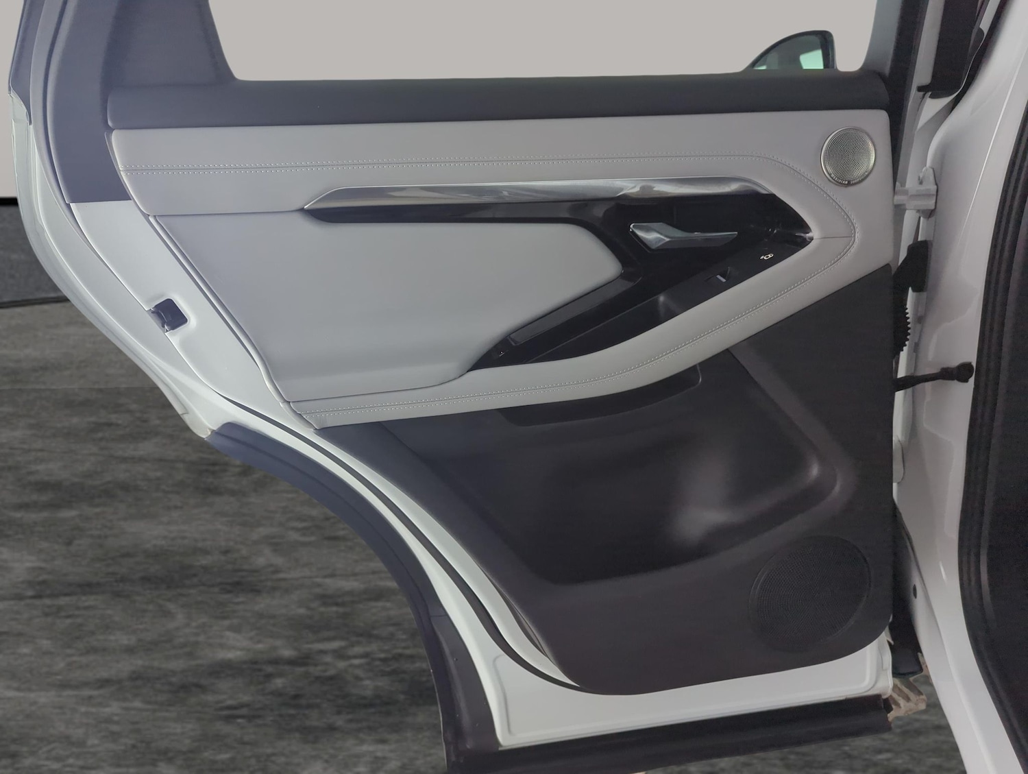 Used Land Rover Range Rover Evoque 2022 for sale - 77543025: Photo 38