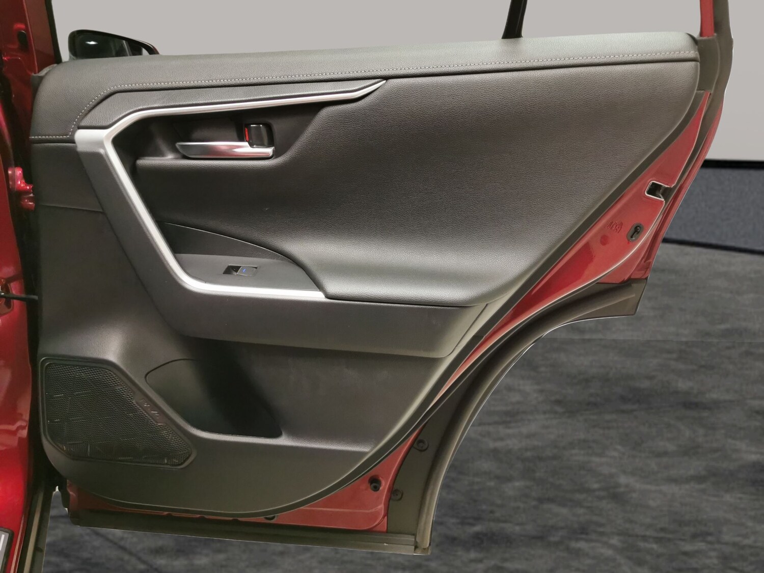 Used Toyota RAV4 2022 for sale - 77569824: Photo 29