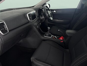 Used Kia Sportage 2021 for sale - 77262133: Photo