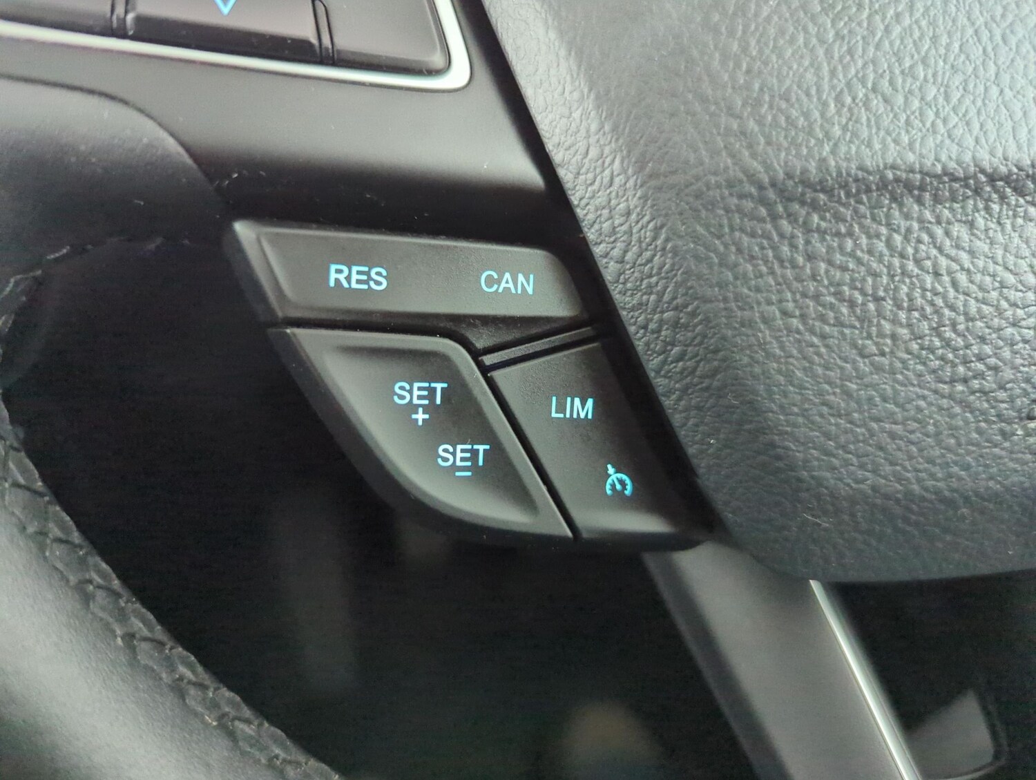 Used Ford Ecosport 2019 for sale - 77928269: Photo 19