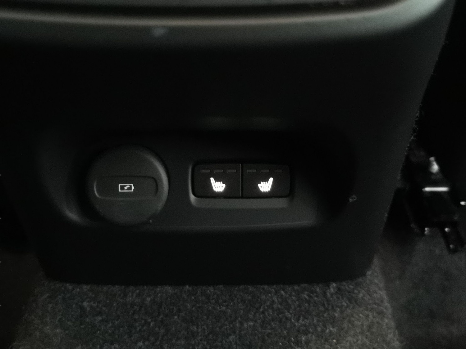 Used Volvo XC40 2019 for sale - 78163648: Photo 14