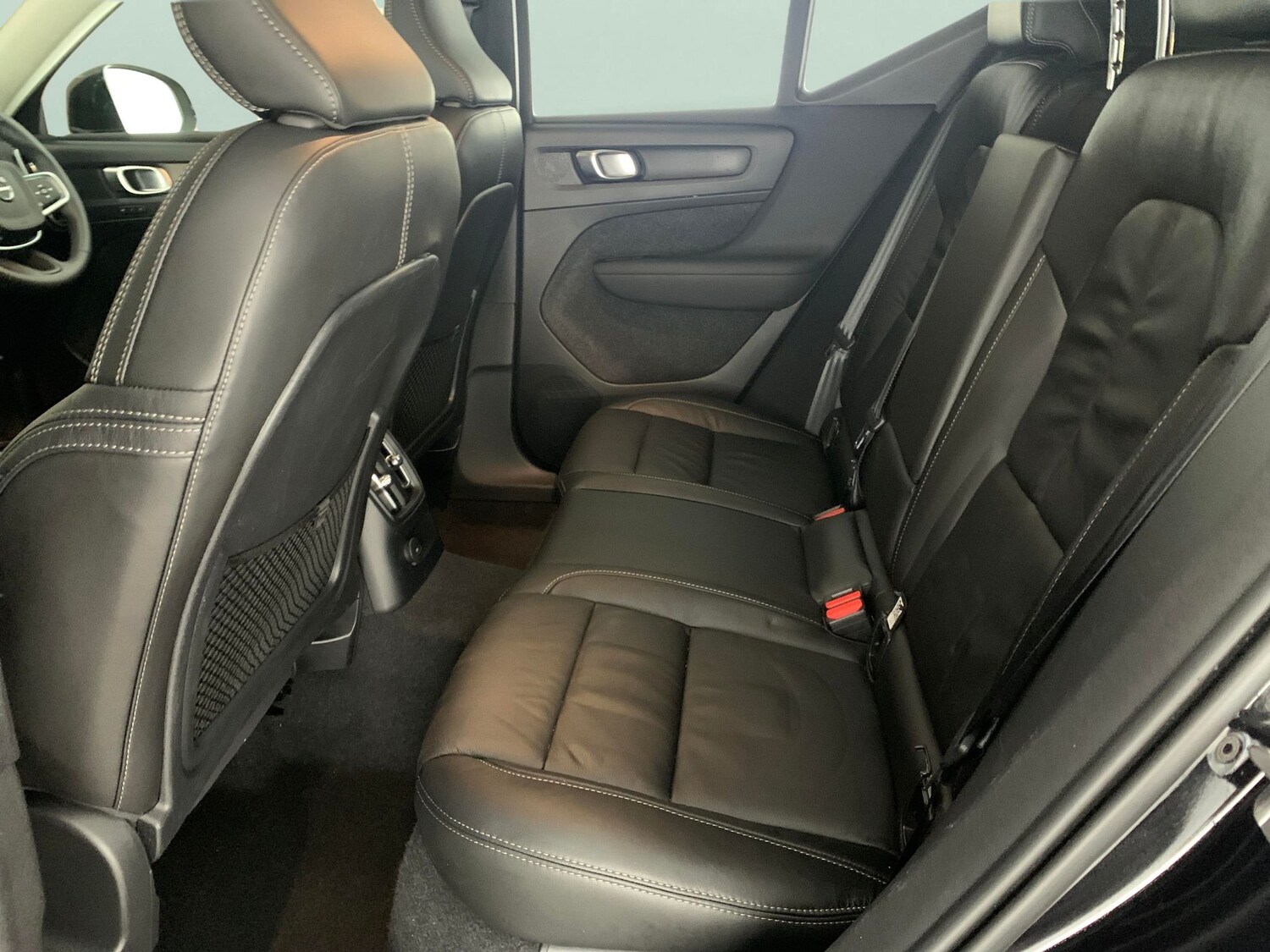 Used Volvo XC40 2022 for sale - 77472283: Photo 28