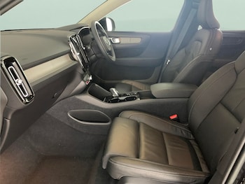 Used Volvo XC40 2022 for sale - 77472283: Photo