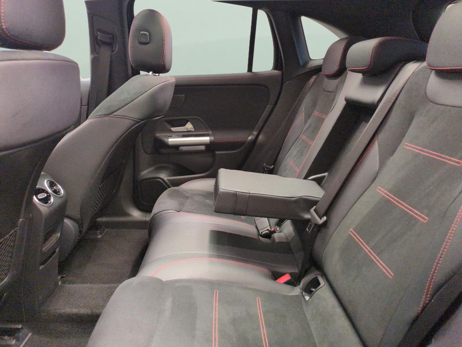 Used Mercedes-Benz EQA 2023 for sale - 77894152: Photo 32