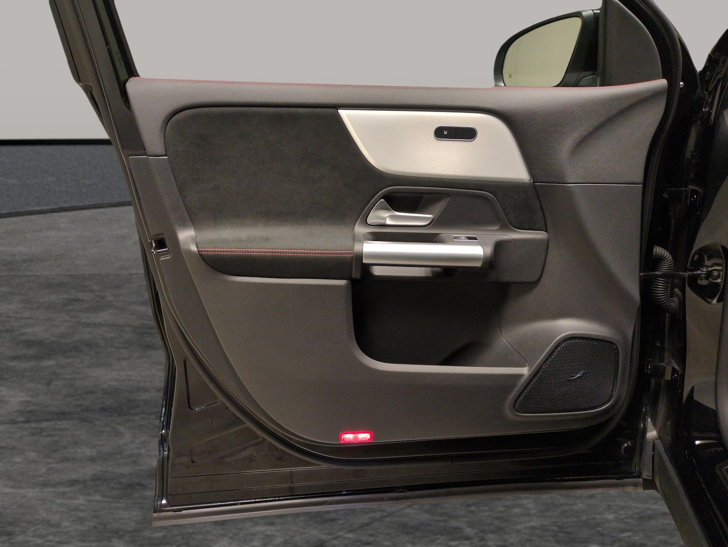 Used Mercedes-Benz EQA 2023 for sale - 77894152: Photo 33