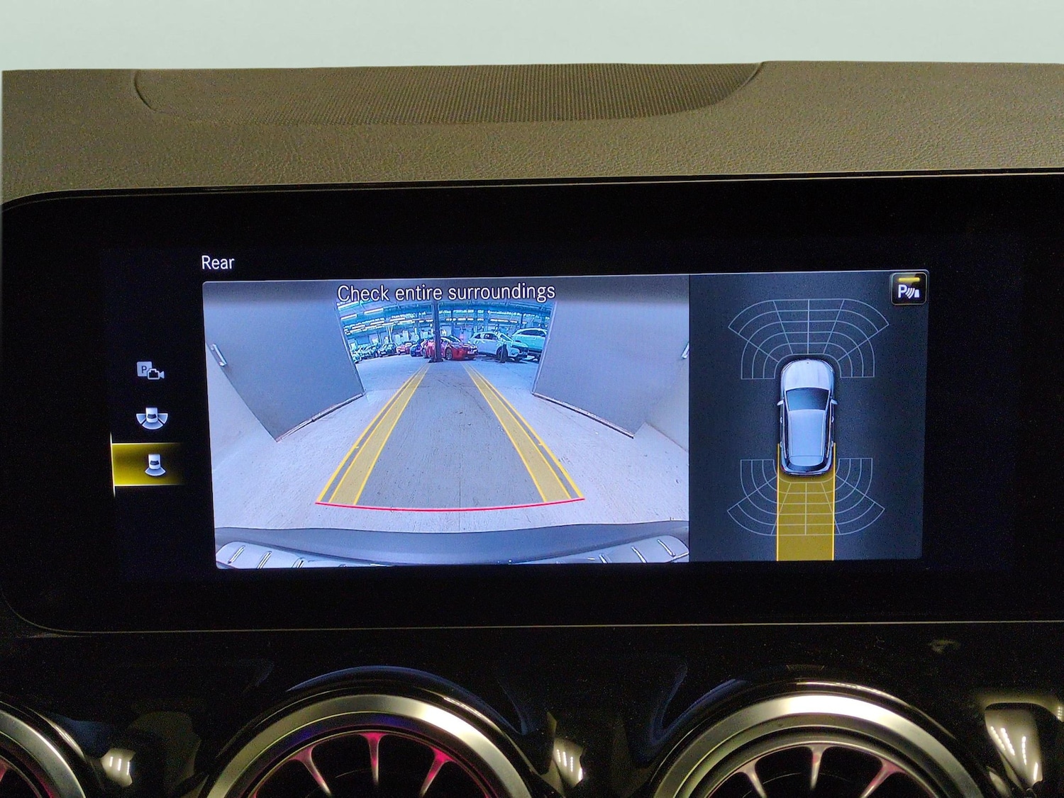 Used Mercedes-Benz EQA 2023 for sale - 77894152: Photo 6