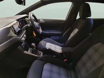 Used Volkswagen Polo 2023 for sale - 78482533: Photo
