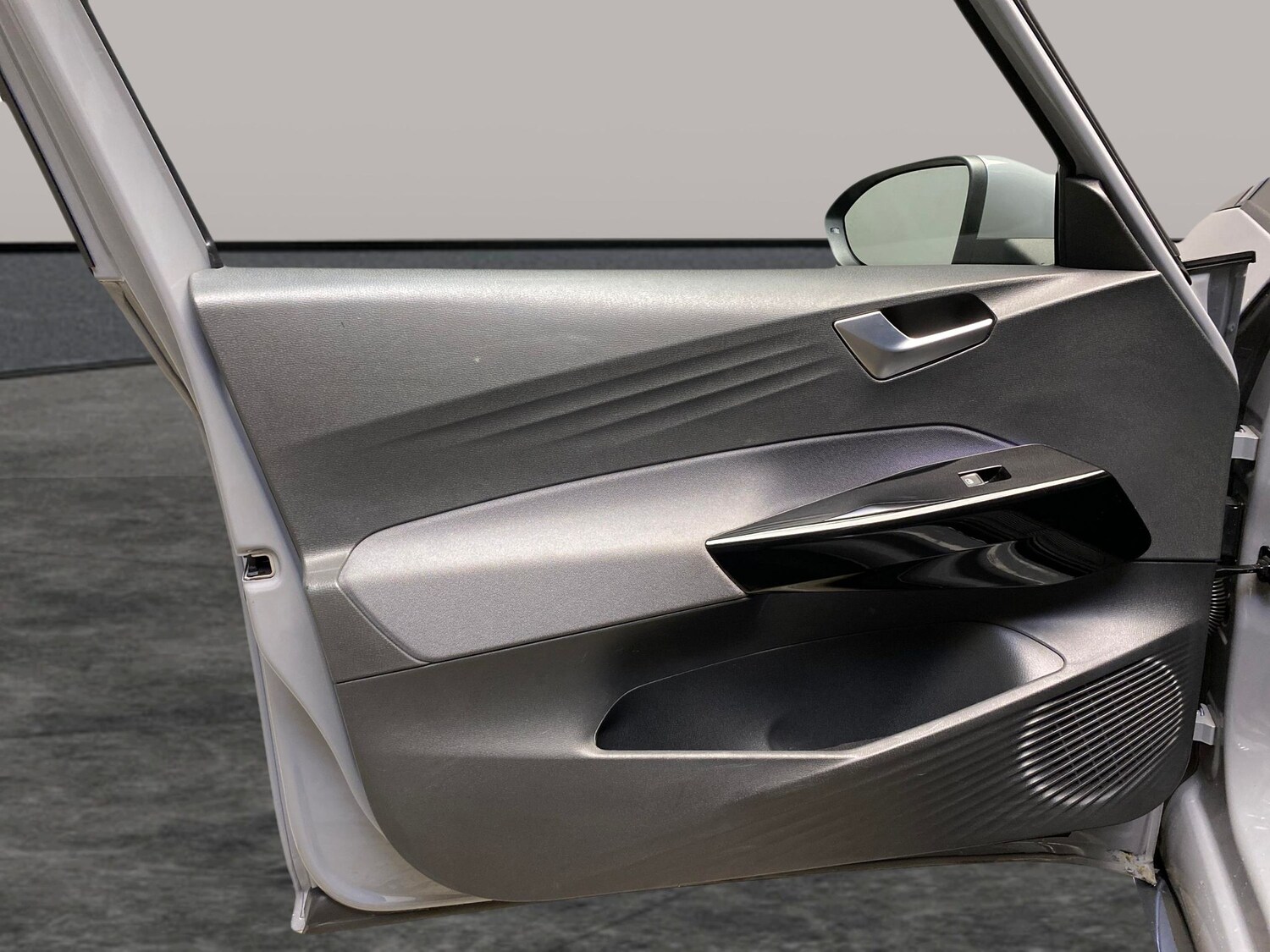 Used Volkswagen ID.3 2023 for sale - 78122643: Photo 23