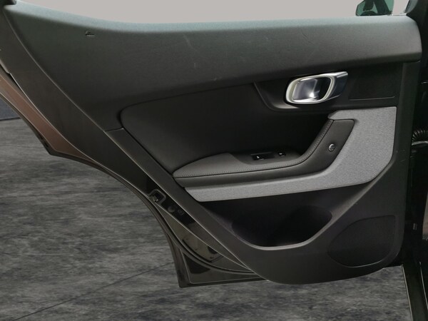 Used Polestar Polestar 2 2021 for sale - 76209828: Photo 37