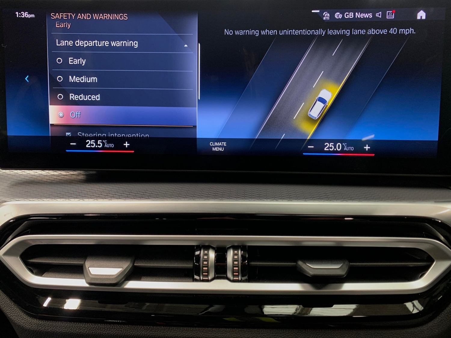 Used BMW 3 Series 2024 for sale - 76452529: Photo 29