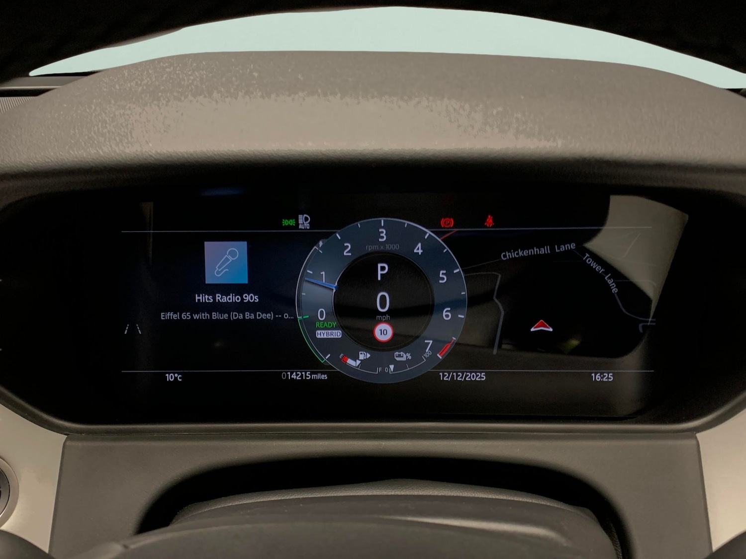 Used Land Rover Range Rover Velar 2024 for sale - 76958270: Photo 31