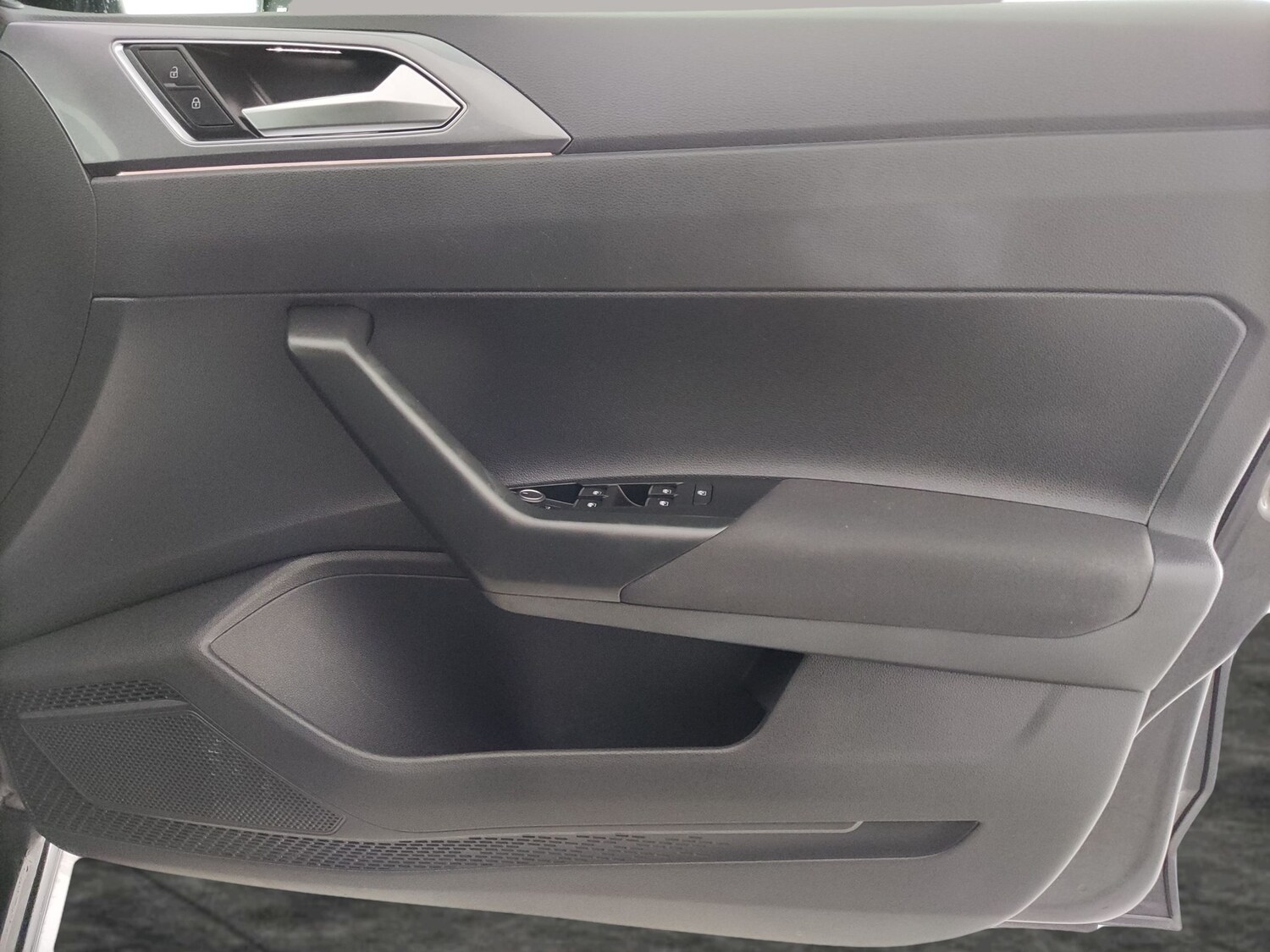 Used Volkswagen Polo 2023 for sale - 78211049: Photo 31