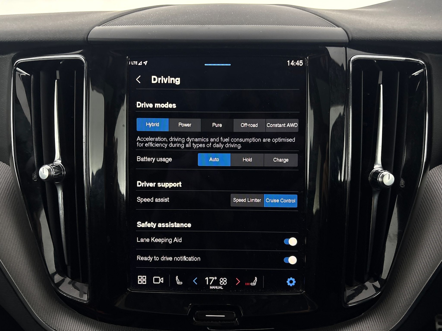 Used Volvo XC60 2021 for sale - 77337325: Photo 21