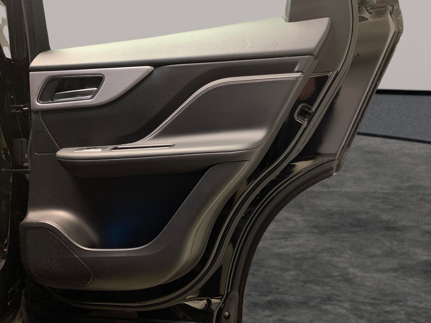 Used Jaguar F-Pace 2020 for sale - 77715944: Photo 30