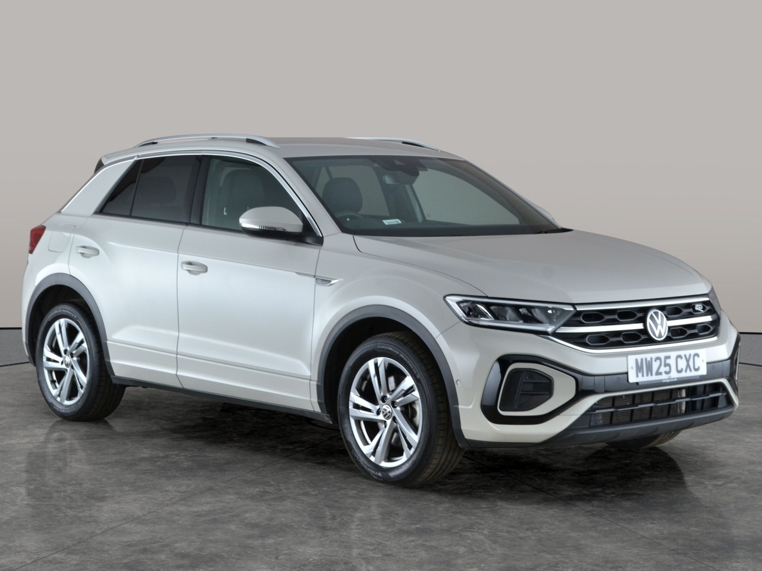 Used Volkswagen T-Roc 2025 for sale - 77286049: Photo 7