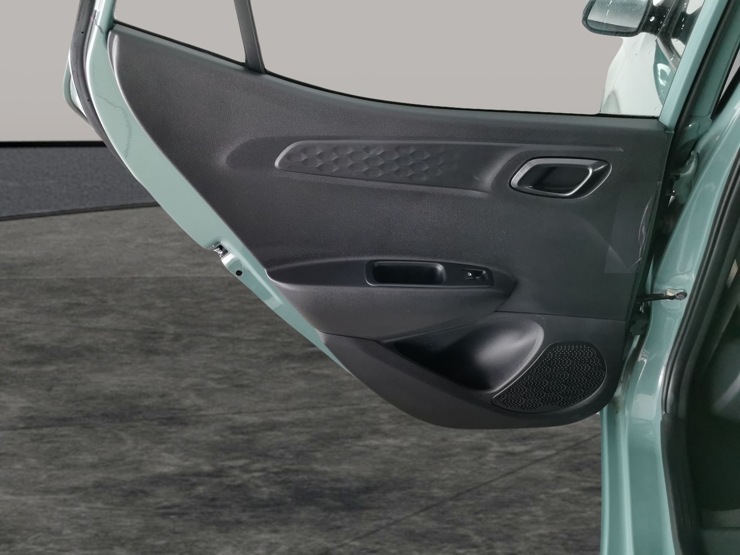 Used Hyundai i10 2023 for sale - 77555753: Photo 23