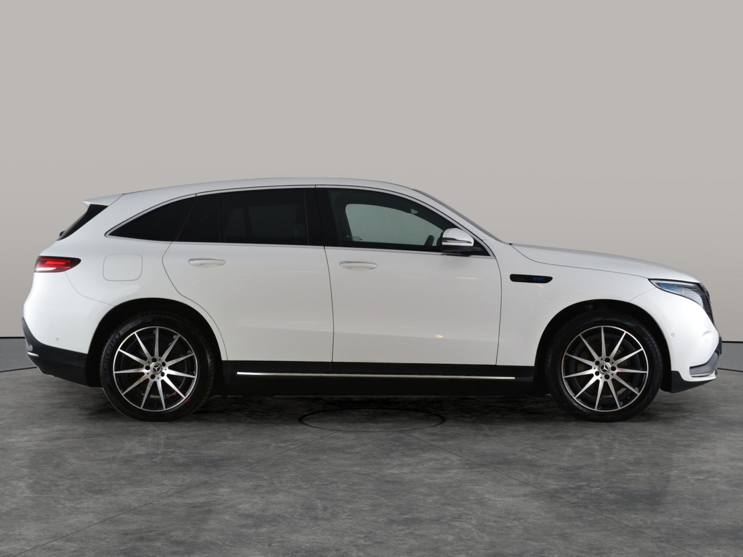 Used Mercedes-Benz EQC 2021 for sale - 77170860: Photo 12