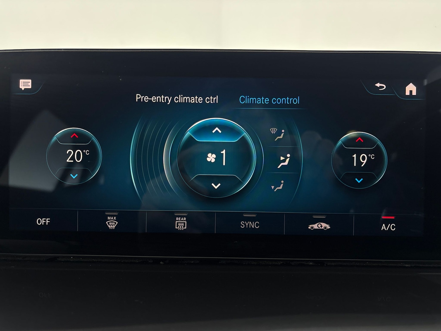 Used Mercedes-Benz EQC 2021 for sale - 77170860: Photo 22