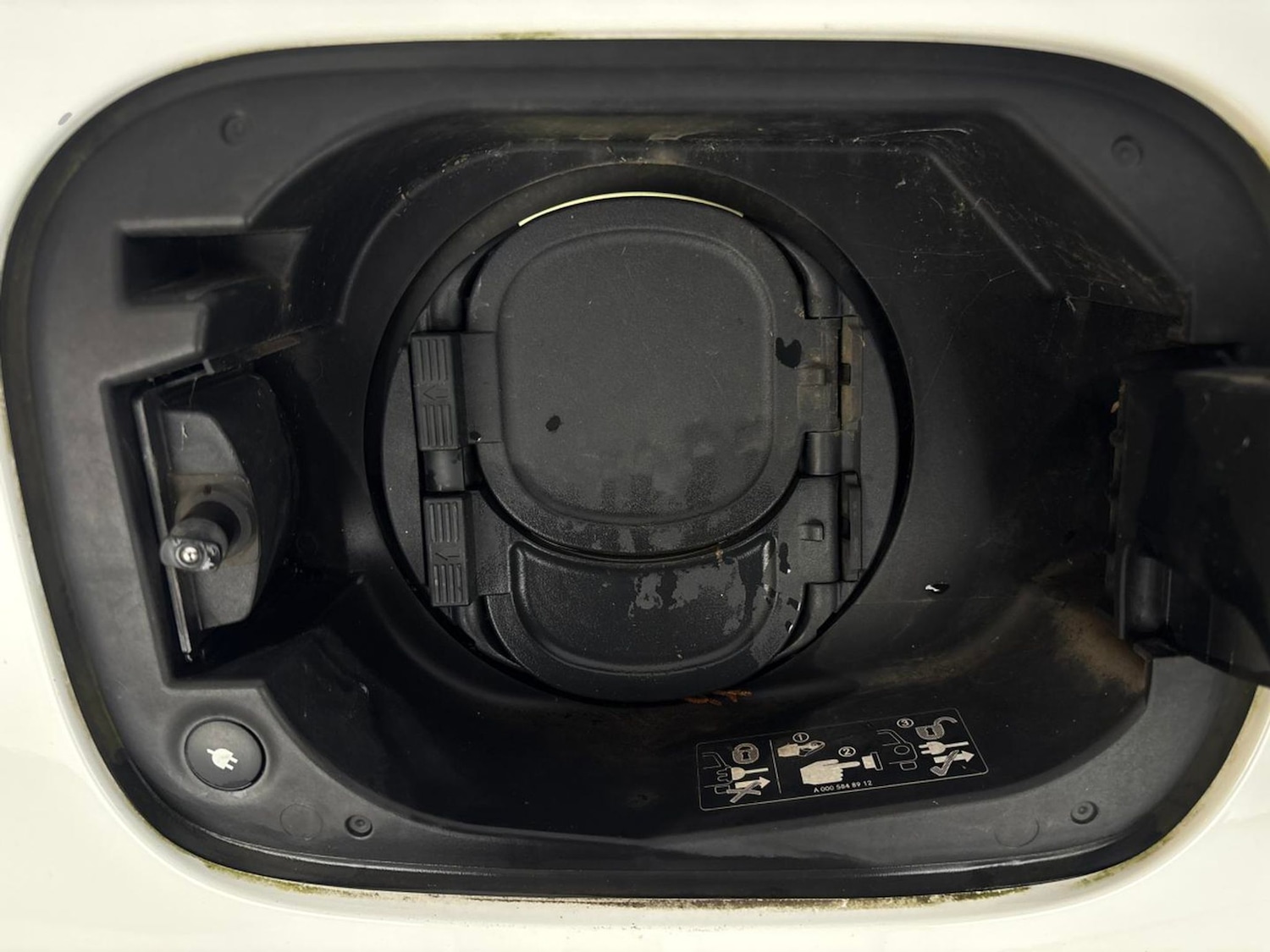 Used Mercedes-Benz EQC 2021 for sale - 77170860: Photo 38