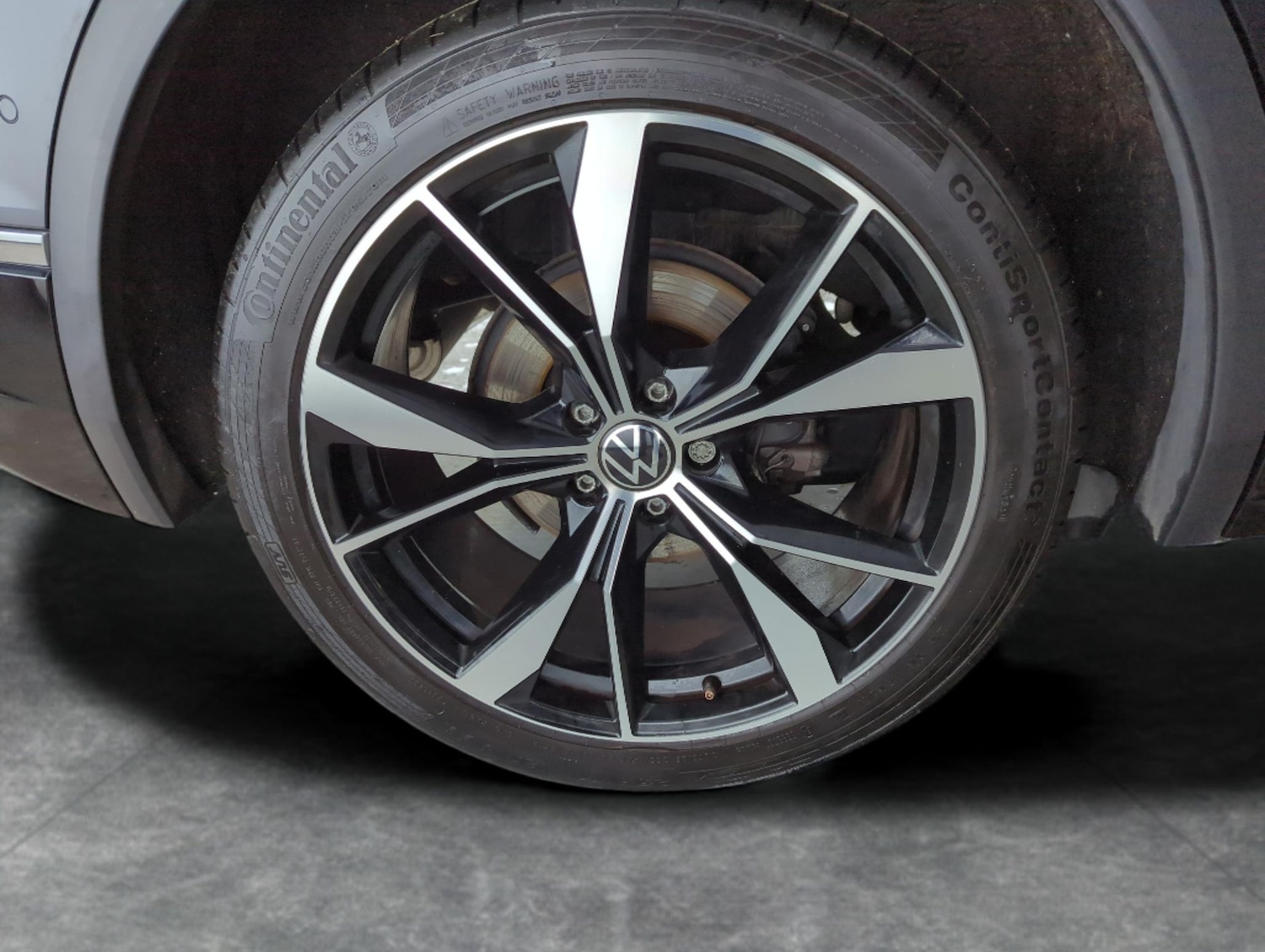 Used Volkswagen Tiguan 2023 for sale - 77319275: Photo 31