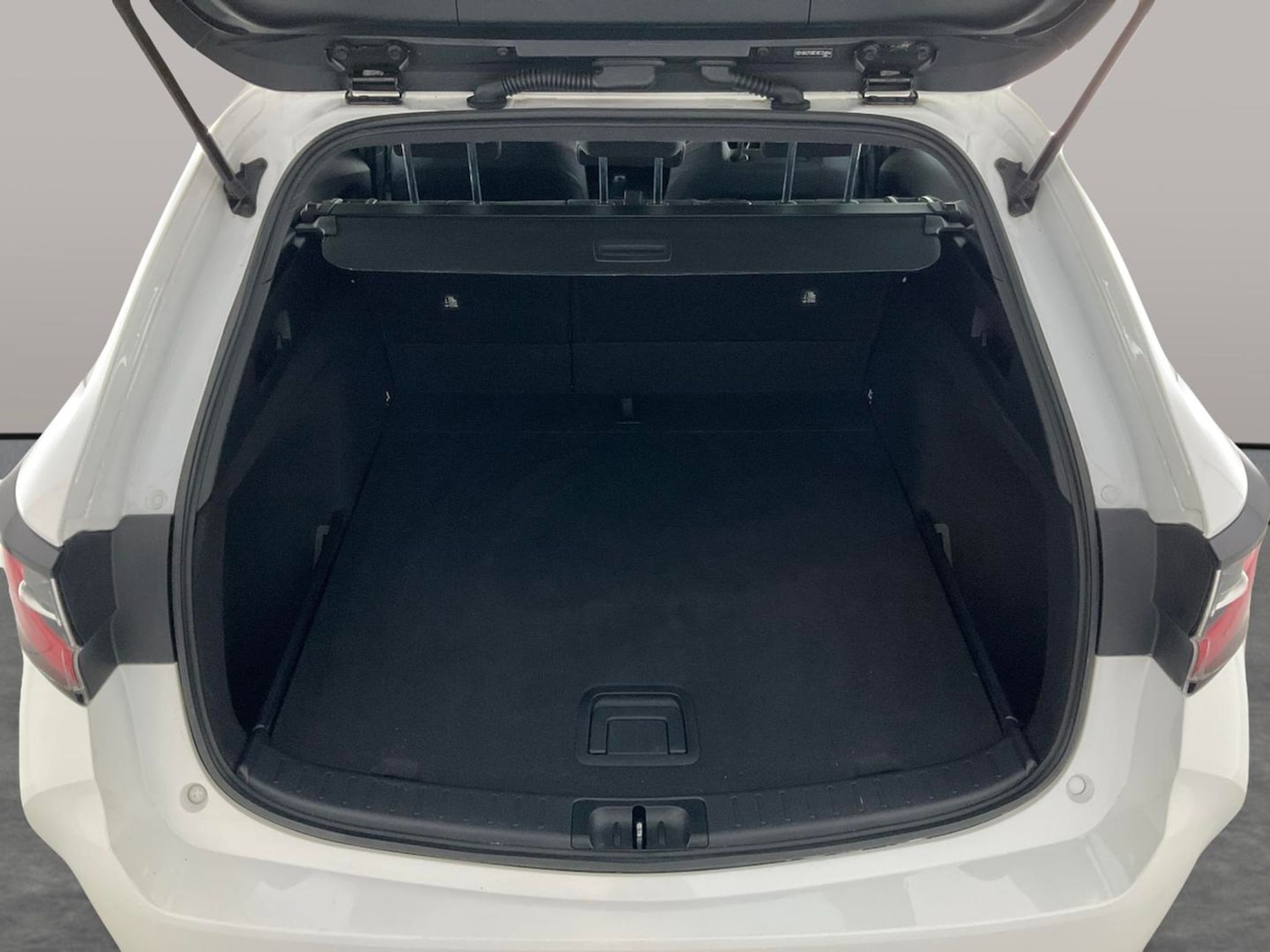 Used Toyota Corolla 2022 for sale - 76444626: Photo 37