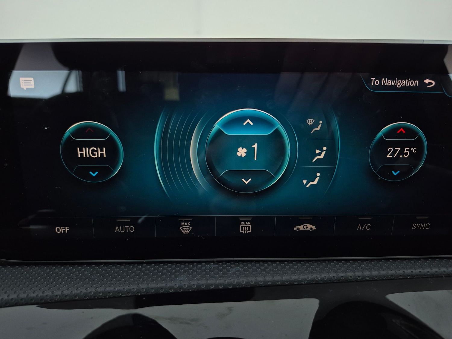 Used Mercedes-Benz A-Class 2018 for sale - 77975826: Photo 19