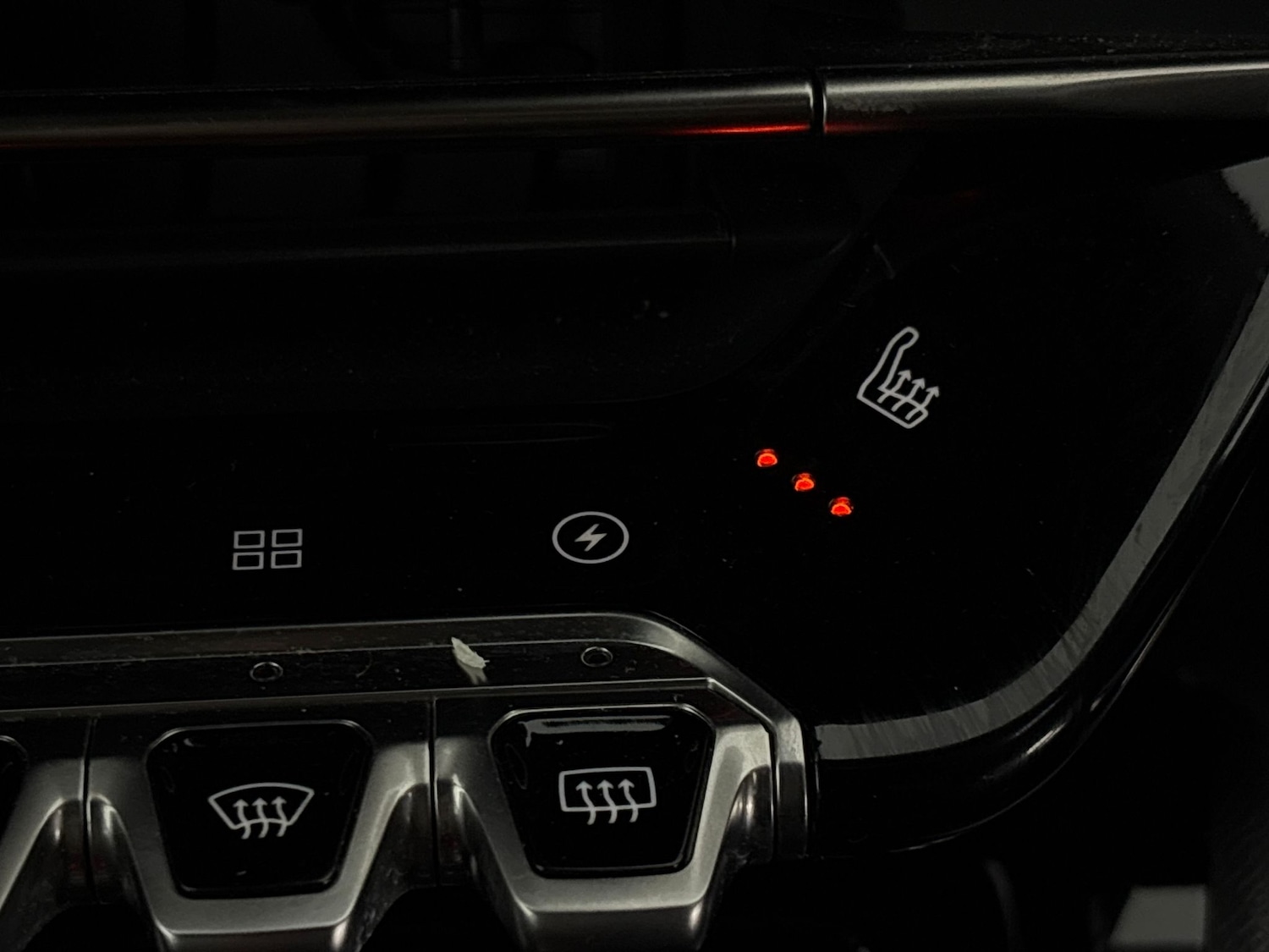 Used Peugeot 2008 2022 for sale - 77025731: Photo 19