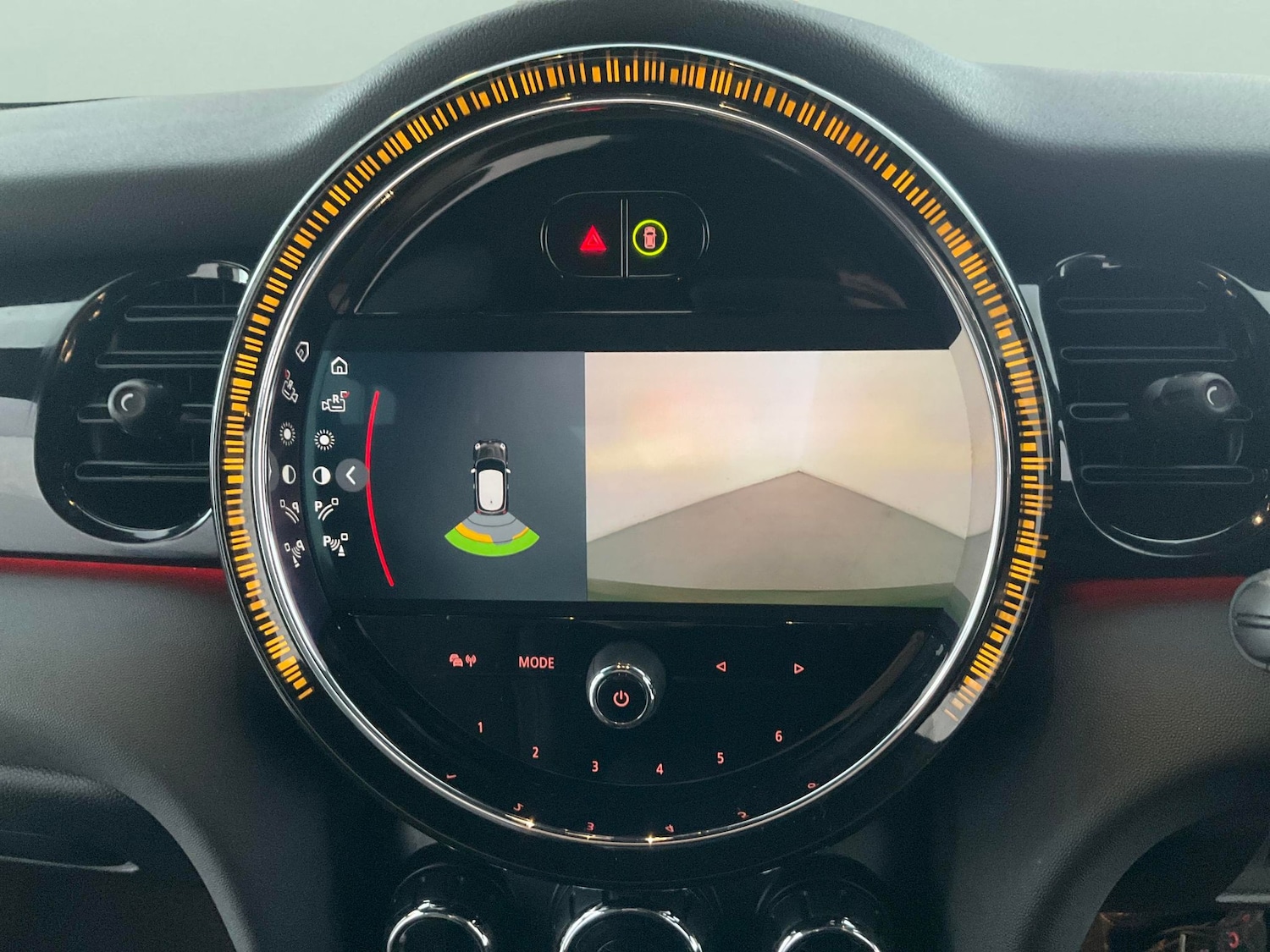 Used MINI Hatch 2023 for sale - 76464099: Photo 9