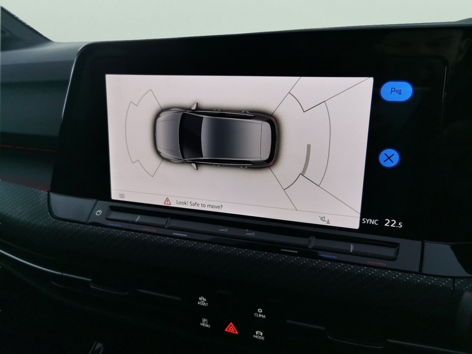 Used Volkswagen Golf 2024 for sale - 77240638: Photo 16