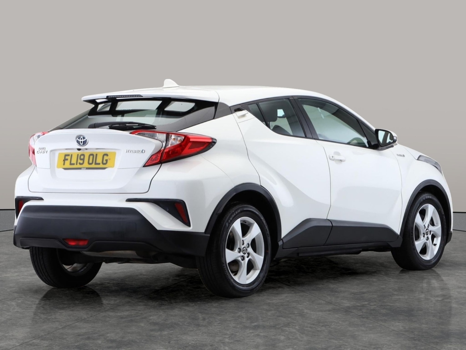 Used Toyota C-HR 2019 for sale - 77013304: Photo 6