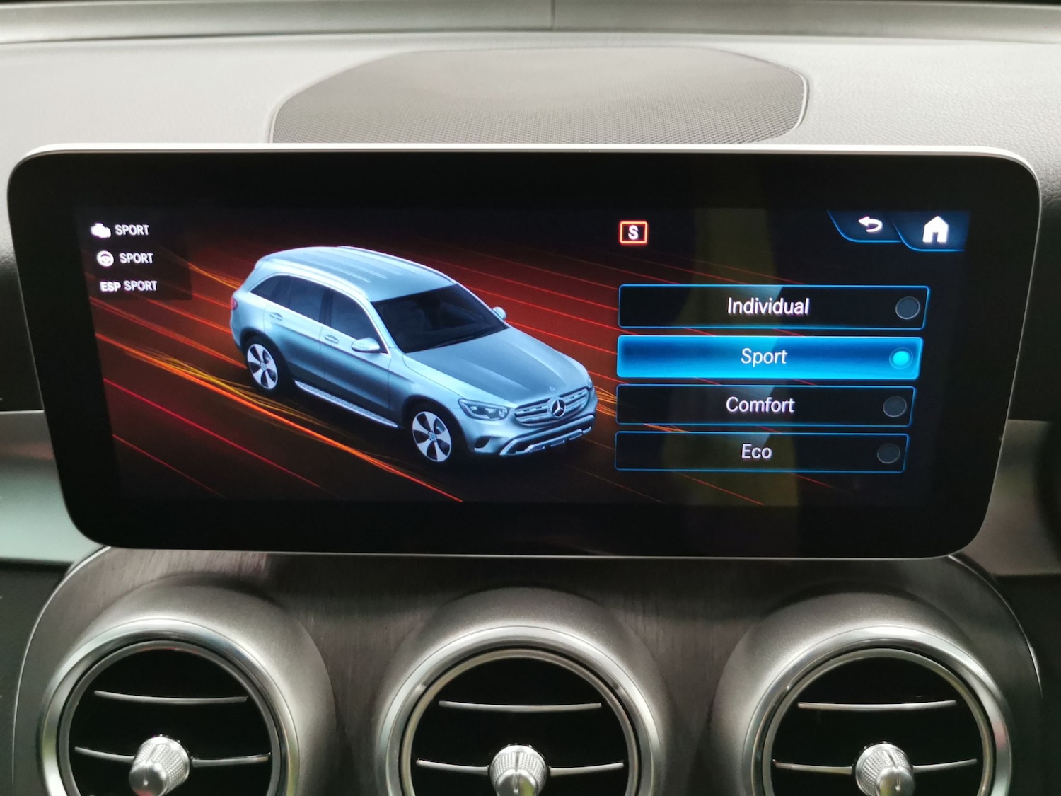 Used Mercedes-Benz GLC 2019 for sale - 77333495: Photo 17