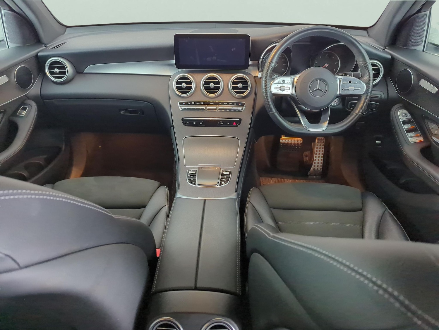 Used Mercedes-Benz GLC 2019 for sale - 77333495: Photo 8