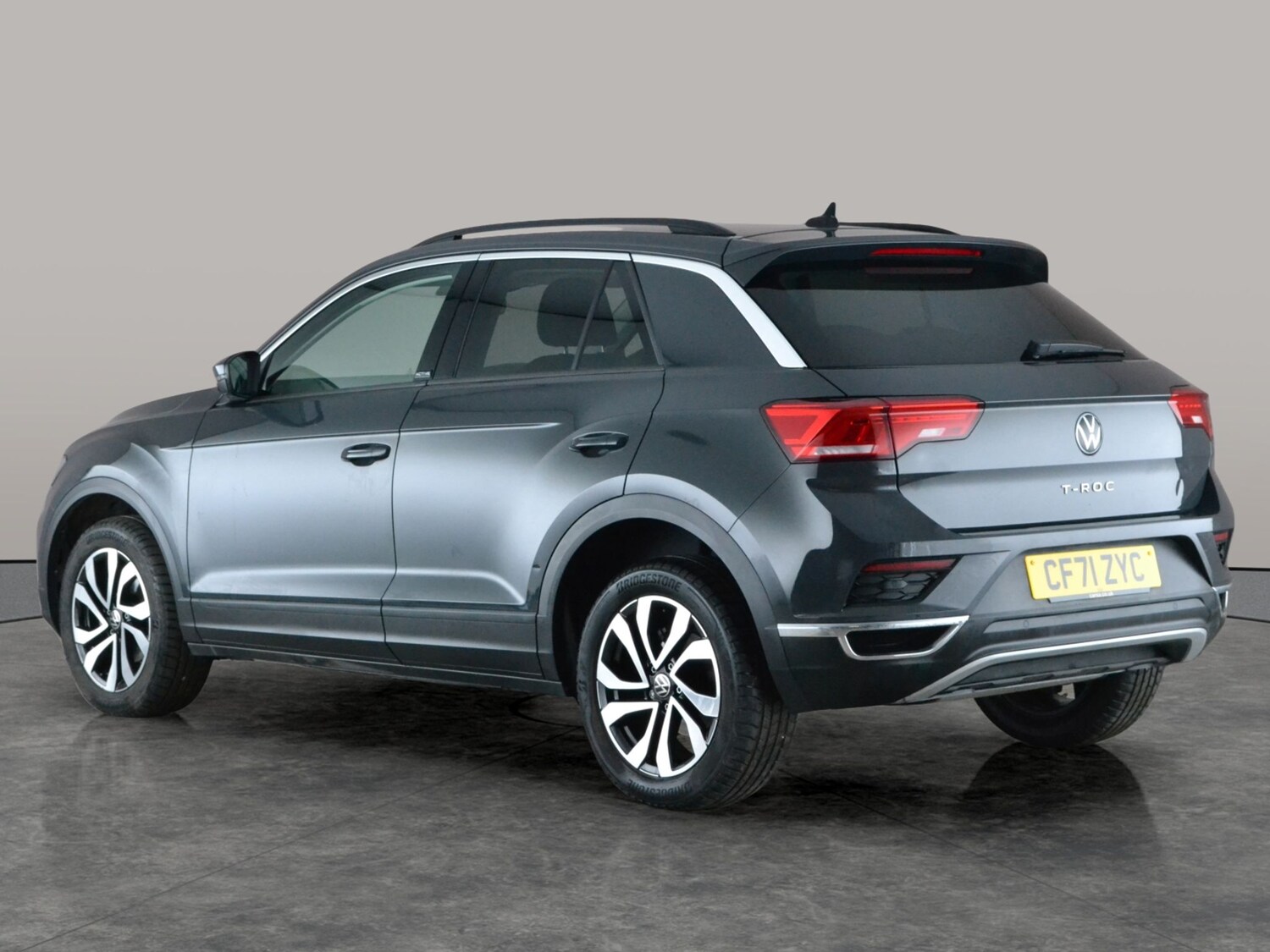 Used Volkswagen T-Roc 2022 for sale - 77576873: Photo 11
