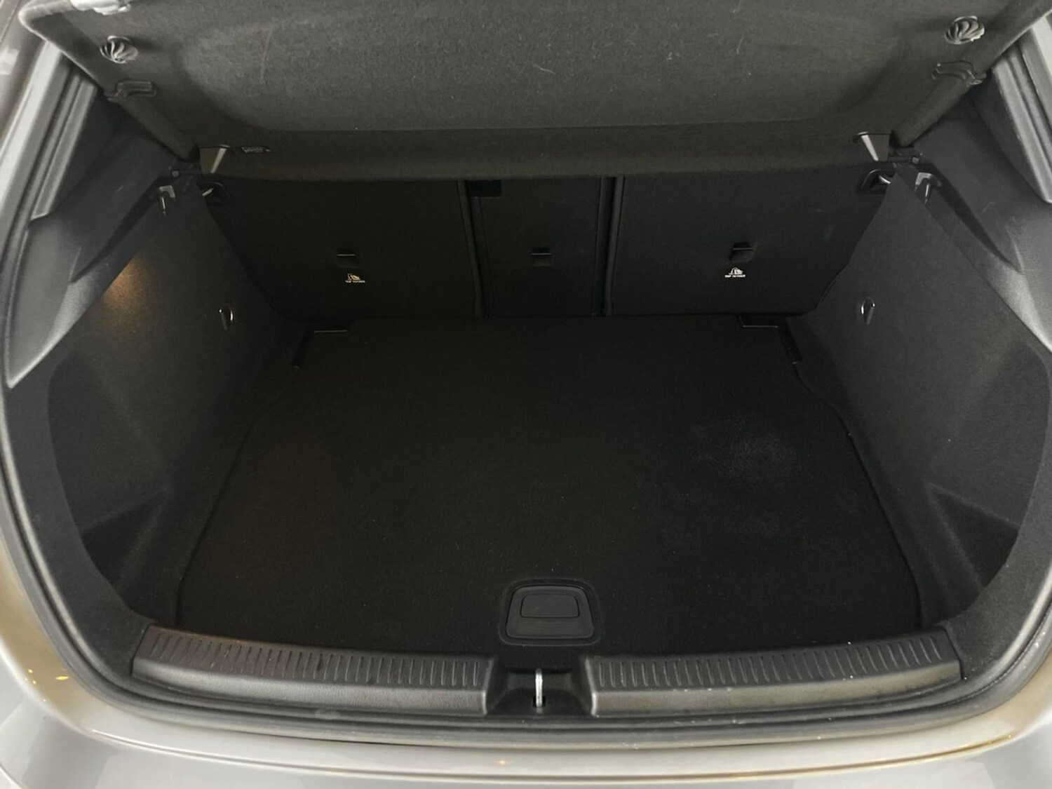 Used Mercedes-Benz A-Class for sale - 77916994: Photo 33